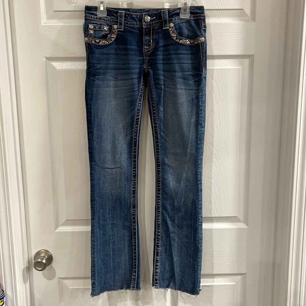 Size 27 Miss Me Jeans Signature Boot